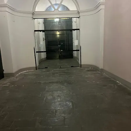 San Lorenzo Rollis Apartment