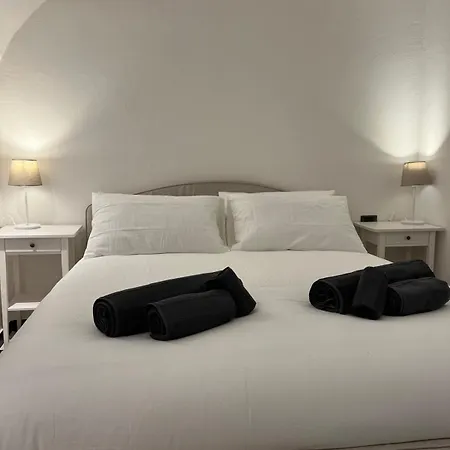 San Lorenzo Rollis Apartment *