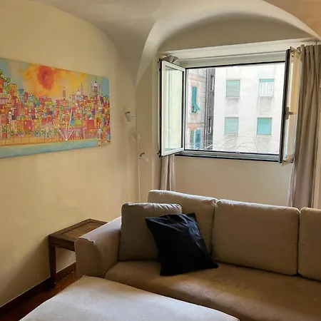 San Lorenzo Rollis Apartment *