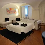 San Lorenzo Rollis Gênes