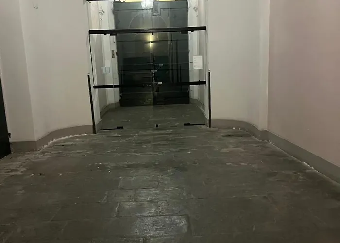 San Lorenzo Rollis Apartment