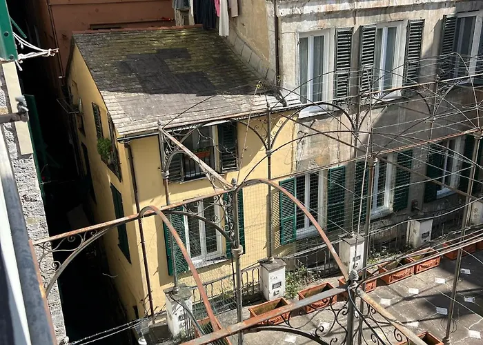 San Lorenzo Rollis Apartment